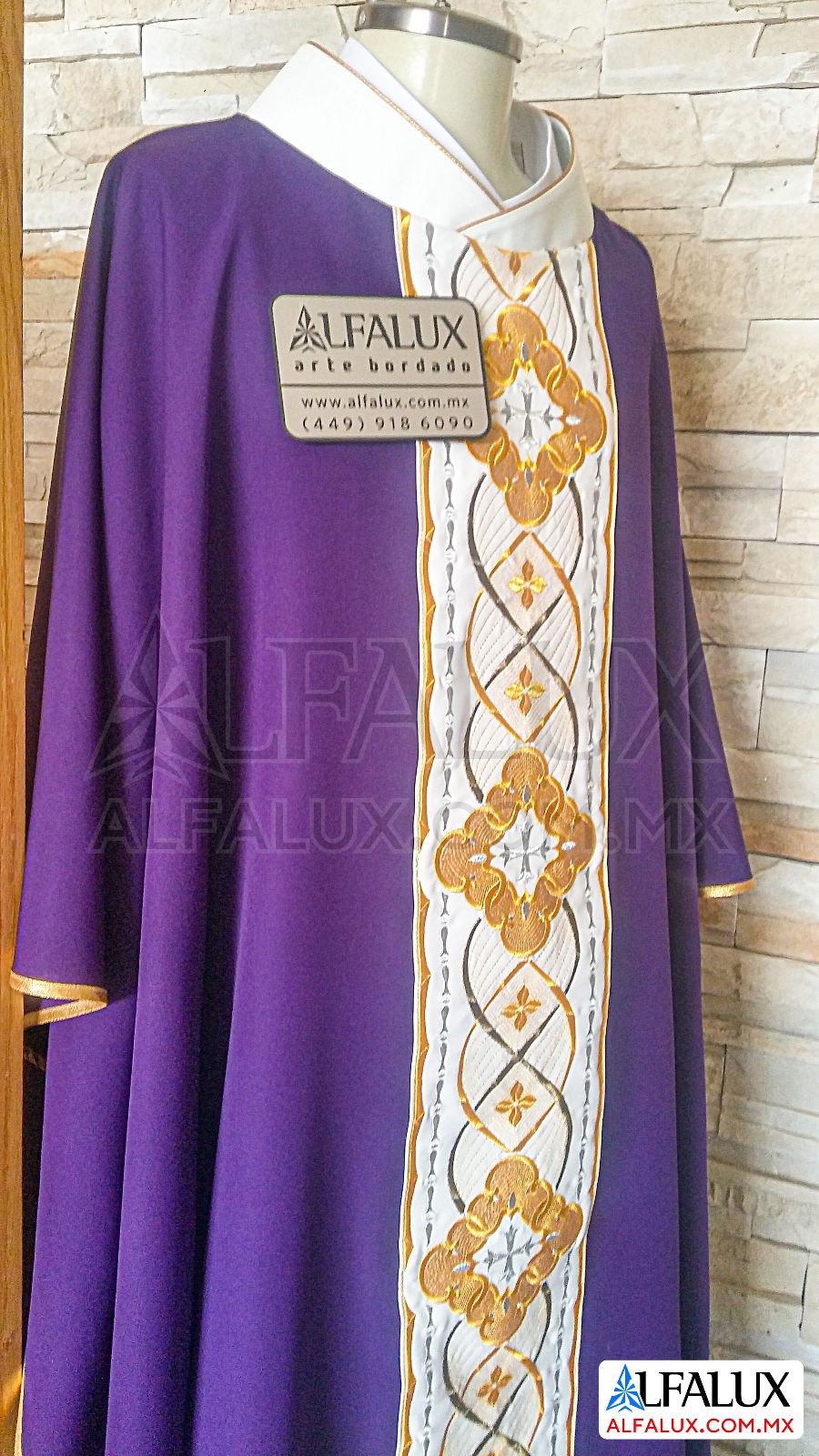 02 ROYAL Morado Central 123